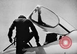 Standbild ersten Testflug der Douglas F5D Skylancer Flugzeuge California USA, 1956, aus Sekunde 9 historischem Filmmaterial Videoclip 65675070984