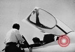 Standbild ersten Testflug der Douglas F5D Skylancer Flugzeuge California USA, 1956, aus Sekunde 21 historischem Filmmaterial Videoclip 65675070984
