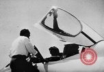 Standbild ersten Testflug der Douglas F5D Skylancer Flugzeuge California USA, 1956, aus Sekunde 22 historischem Filmmaterial Videoclip 65675070984