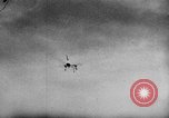 Standbild ersten Testflug der Douglas F5D Skylancer Flugzeuge California USA, 1956, aus Sekunde 56 historischem Filmmaterial Videoclip 65675070984