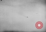 Standbild ersten Testflug der Douglas F5D Skylancer Flugzeuge California USA, 1956, aus Sekunde 58 historischem Filmmaterial Videoclip 65675070984