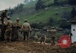 Image Convoi de chars américains Allemagne, 1945, de la seconde 18 séquences d'archives historiques vidéo 65675070986