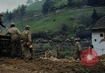 Image Convoi de chars américains Allemagne, 1945, de la seconde 23 séquences d'archives historiques vidéo 65675070986