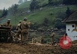 Image Convoi de chars américains Allemagne, 1945, de la seconde 26 séquences d'archives historiques vidéo 65675070986