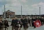 Image Des prisonniers allemands Autriche, 1945, de la seconde 7 séquences d'archives historiques vidéo 65675070990
