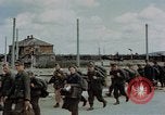 Image Des prisonniers allemands Autriche, 1945, de la seconde 9 séquences d'archives historiques vidéo 65675070990