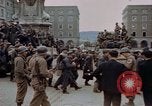 Image Remis les troupes allemandes Linz en Autriche, 1945, de la seconde 12 séquences d'archives historiques vidéo 65675070992