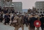 Image Remis les troupes allemandes Linz en Autriche, 1945, de la seconde 15 séquences d'archives historiques vidéo 65675070992
