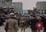 Image Remis les troupes allemandes Linz en Autriche, 1945, de la seconde 21 séquences d'archives historiques vidéo 65675070992