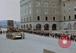 Image Remis les troupes allemandes Linz en Autriche, 1945, de la seconde 39 séquences d'archives historiques vidéo 65675070992