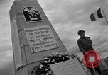 Immagine di Anniversario del D-Day Normandia Francia, 1945, secondo 3 filmato di repertorio 65675070993