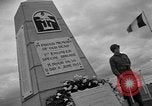 Immagine di Anniversario del D-Day Normandia Francia, 1945, secondo 7 filmato di repertorio 65675070993