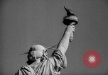 Standbild Plan zur Sprengung amerikanischer Wahrzeichen aufgedeckt United States USA, 1965, aus Sekunde 36 historischem Filmmaterial Videoclip 65675070998