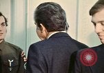 Standbild Pfadfinder treffen Präsident Richard Nixon Washington DC USA, 1974, aus Sekunde 50 historischem Filmmaterial Videoclip 65675071003