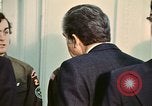 Standbild Pfadfinder treffen Präsident Richard Nixon Washington DC USA, 1974, aus Sekunde 53 historischem Filmmaterial Videoclip 65675071003