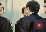 Standbild Pfadfinder treffen Präsident Richard Nixon Washington DC USA, 1974, aus Sekunde 56 historischem Filmmaterial Videoclip 65675071003
