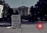 Standbild Anti-kriegs-Demonstration Washington DC USA, 1972, aus Sekunde 37 historischem Filmmaterial Videoclip 65675071005