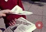 Standbild Weiße Haus Demonstrationen Washington DC USA, 1972, aus Sekunde 15 historischem Filmmaterial Videoclip 65675071006
