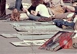 Standbild Weiße Haus Demonstrationen Washington DC USA, 1972, aus Sekunde 29 historischem Filmmaterial Videoclip 65675071006