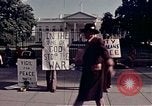 Standbild Weiße Haus Demonstrationen Washington DC USA, 1972, aus Sekunde 48 historischem Filmmaterial Videoclip 65675071006