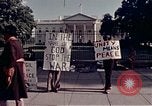Standbild Weiße Haus Demonstrationen Washington DC USA, 1972, aus Sekunde 49 historischem Filmmaterial Videoclip 65675071006