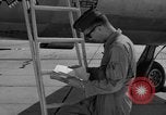 Standbild F-105D United States USA, 1961, aus Sekunde 28 historischem Filmmaterial Videoclip 65675071007