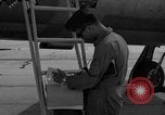 Standbild F-105D United States USA, 1961, aus Sekunde 44 historischem Filmmaterial Videoclip 65675071007