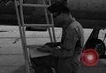 Standbild F-105D United States USA, 1961, aus Sekunde 48 historischem Filmmaterial Videoclip 65675071007