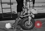 Standbild F-105D United States USA, 1961, aus Sekunde 52 historischem Filmmaterial Videoclip 65675071007