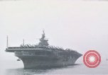 Immagine di USS Shangri La Oceano Pacifico, 1945, secondo 4 filmato di repertorio 65675071027