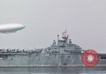 Immagine di USS Shangri La Oceano Pacifico, 1945, secondo 51 filmato di repertorio 65675071027
