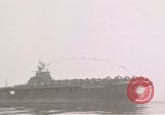 Immagine di USS Shangri La Oceano Pacifico, 1945, secondo 32 filmato di repertorio 65675071028