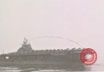 Immagine di USS Shangri La Oceano Pacifico, 1945, secondo 35 filmato di repertorio 65675071028