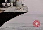 Immagine di USS Shangri La Oceano Pacifico, 1945, secondo 52 filmato di repertorio 65675071028