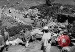 Image de pèlerinage hindou l'Inde, 1965, de la seconde 20 séquences d'archives historiques vidéo 65675071048