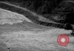 Image projet hydro-électrique Colombie-Britannique Canada, 1965, de la seconde 28 séquences d'archives historiques vidéo 65675071049
