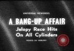 Image jalopies s'est écrasé à Derby de démolition Royaume-Uni, 1965, de la seconde 5 séquences d'archives historiques vidéo 65675071050