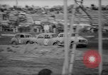 Image jalopies s'est écrasé à Derby de démolition Royaume-Uni, 1965, de la seconde 28 séquences d'archives historiques vidéo 65675071050