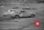 Image jalopies s'est écrasé à Derby de démolition Royaume-Uni, 1965, de la seconde 45 séquences d'archives historiques vidéo 65675071050
