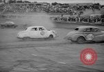 Image jalopies s'est écrasé à Derby de démolition Royaume-Uni, 1965, de la seconde 46 séquences d'archives historiques vidéo 65675071050