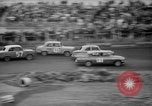 Image jalopies s'est écrasé à Derby de démolition Royaume-Uni, 1965, de la seconde 50 séquences d'archives historiques vidéo 65675071050