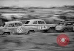 Image jalopies s'est écrasé à Derby de démolition Royaume-Uni, 1965, de la seconde 53 séquences d'archives historiques vidéo 65675071050
