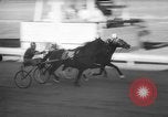 Image harness racing Du Quoin Illinois USA, 1965, de la seconde 21 séquences d'archives historiques vidéo 65675071051