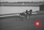 Image harness racing Du Quoin Illinois USA, 1965, de la seconde 46 séquences d'archives historiques vidéo 65675071051