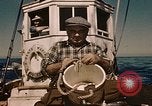 Standbild fischer Crew Gloucester Massachusetts USA, 1946, aus Sekunde 39 historischem Filmmaterial Videoclip 65675071063