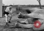 Standbild Leon Pinetzki West Hempstead New York USA, 1932, aus Sekunde 46 historischem Filmmaterial Videoclip 65675071113