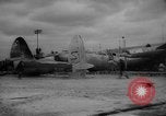 Standbild beschädigt Frachtflugzeug New York United States USA, 1958, aus Sekunde 35 historischem Filmmaterial Videoclip 65675071115