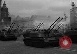 Standbild Sowjetunion Jahrestag Parade Moskau Russland Sowjetunion, 1958, aus Sekunde 16 historischem Filmmaterial Videoclip 65675071116