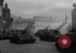 Standbild Sowjetunion Jahrestag Parade Moskau Russland Sowjetunion, 1958, aus Sekunde 18 historischem Filmmaterial Videoclip 65675071116