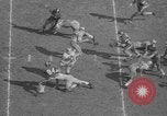 Standbild Armee versus Reis Fußball Houston Texas USA, 1958, aus Sekunde 30 historischem Filmmaterial Videoclip 65675071117